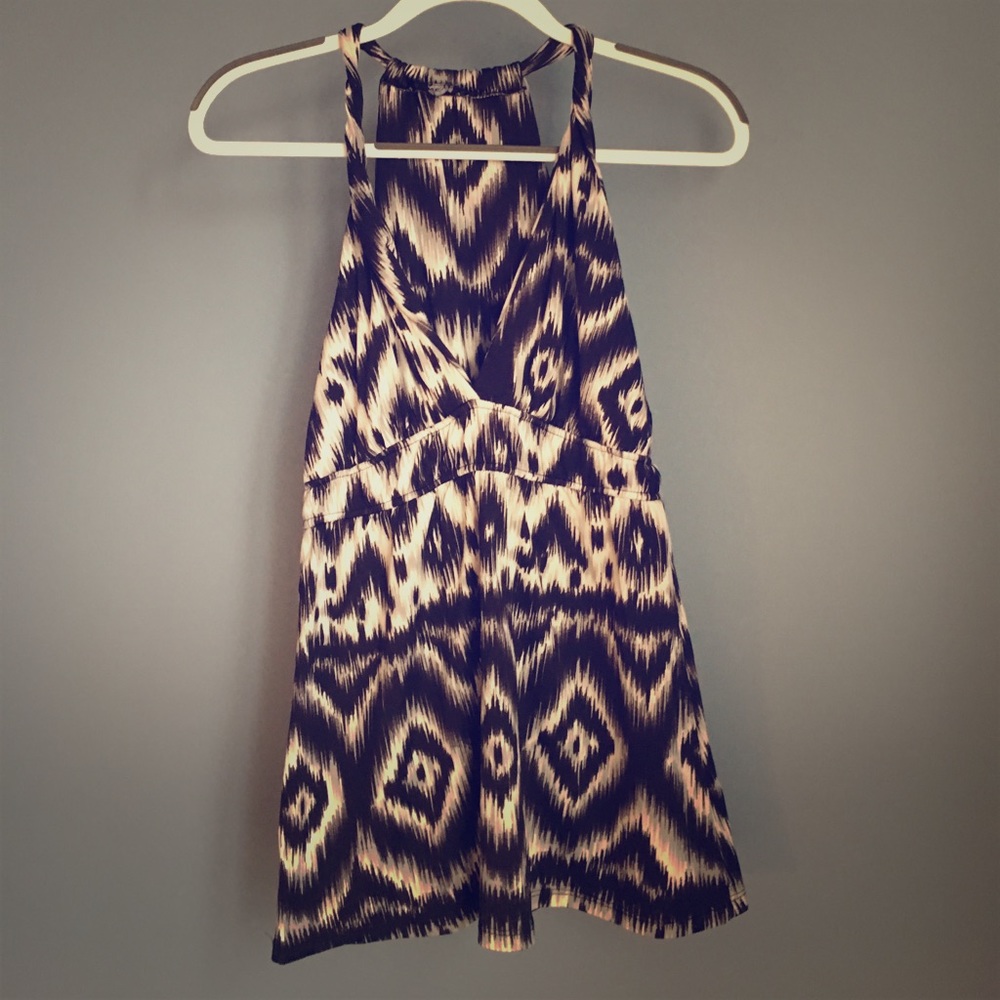 Neva halter Aztec blouse black and white large